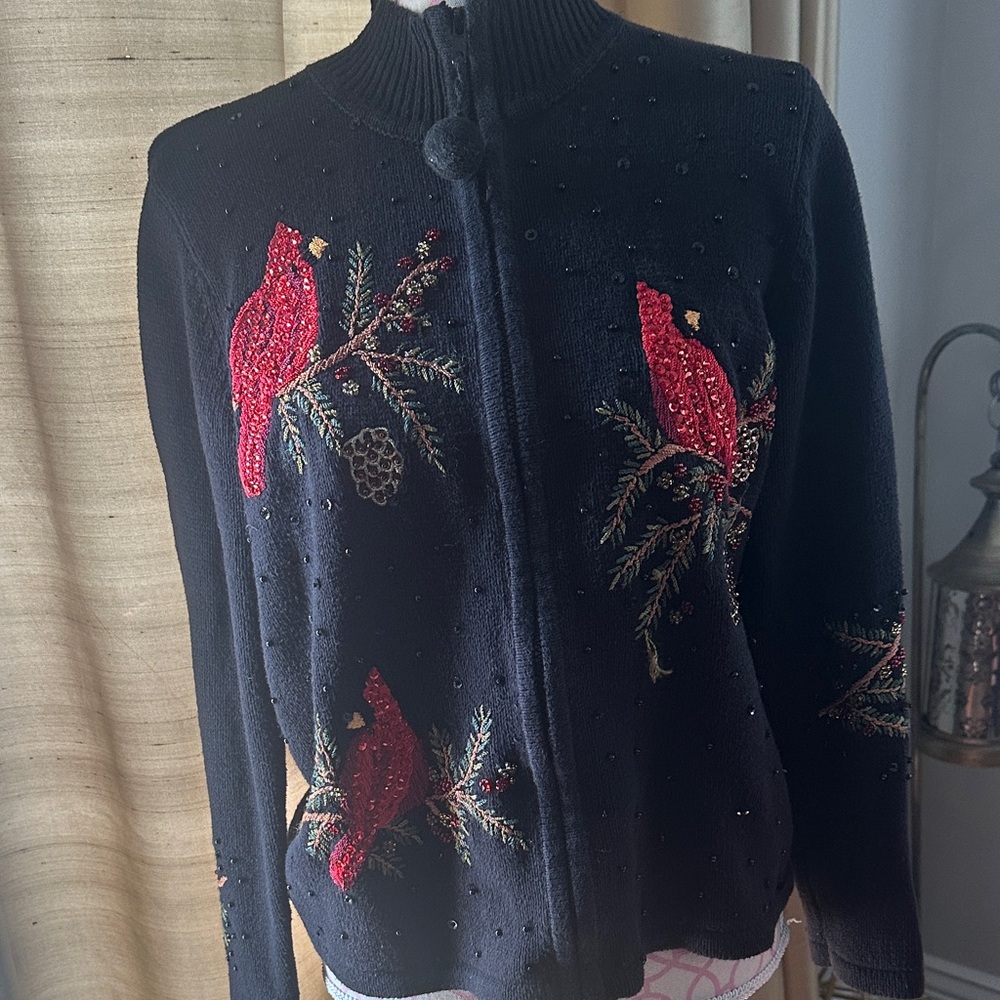 Chic Black Cardigan with Red Embroidery cardinals